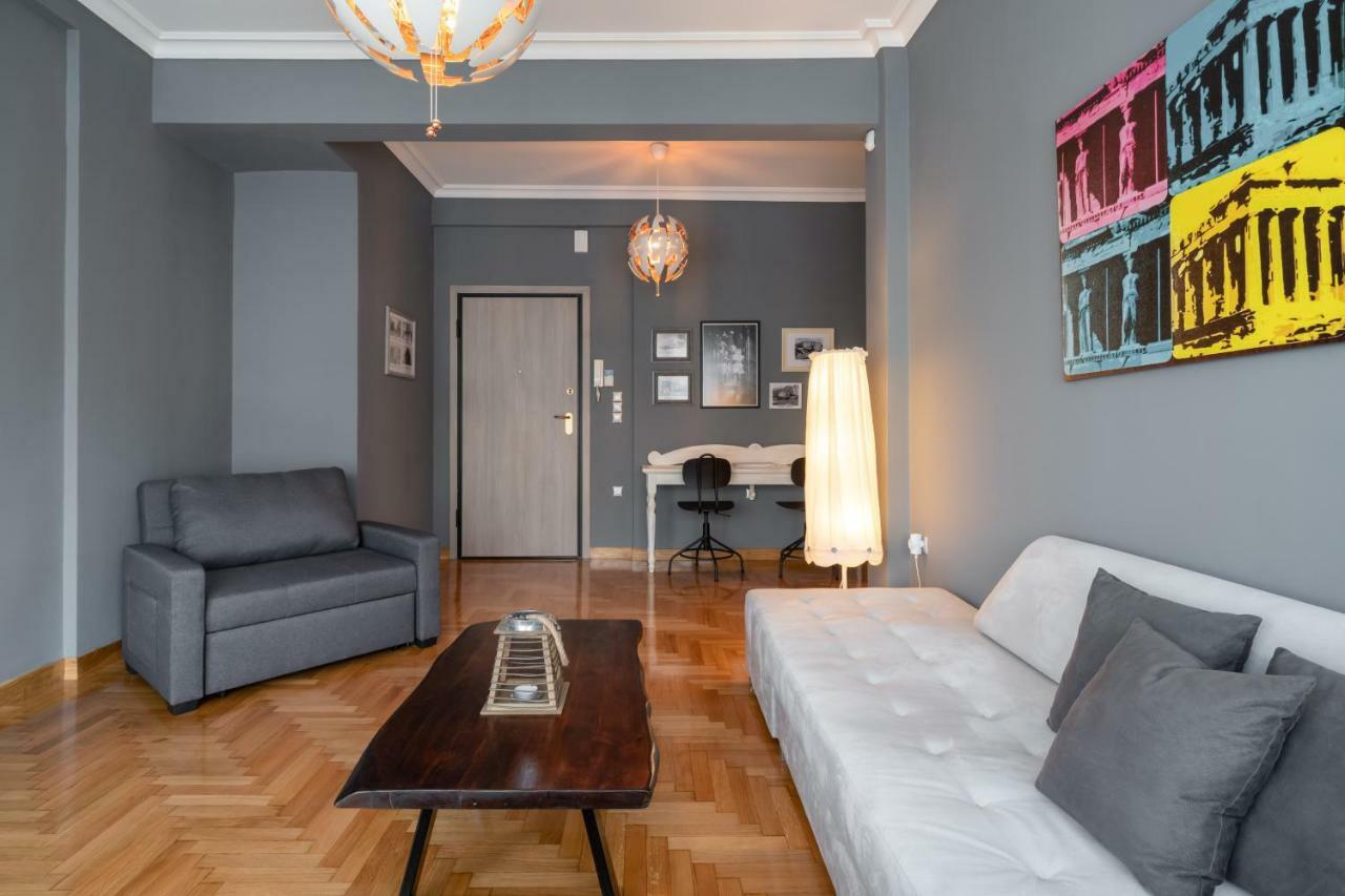Ferienwohnung Modern & Stylish Apt At The Heart Of Athen Exterior foto